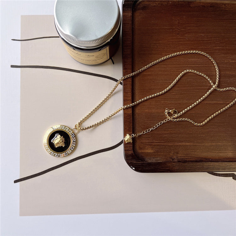 V Gold Design Necklace