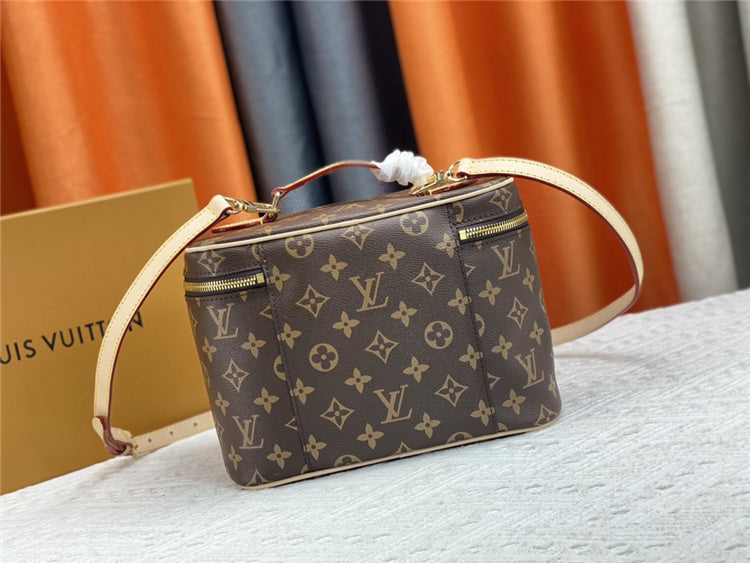 LLV Design Box Purse