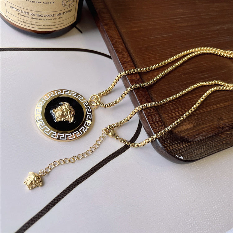 V Gold Design Necklace