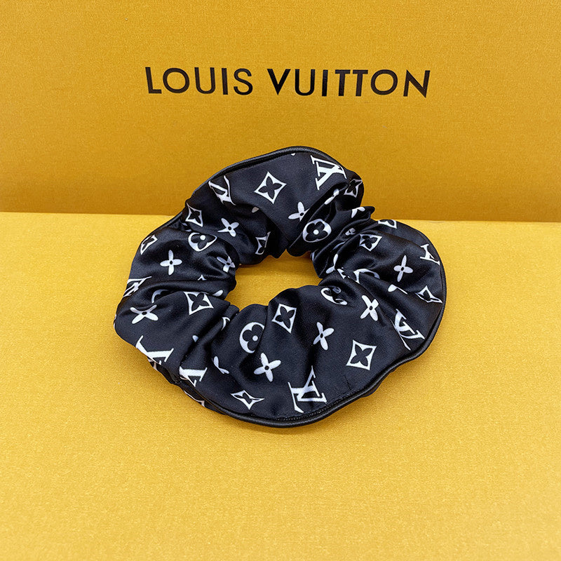 Black Design Scrunchies