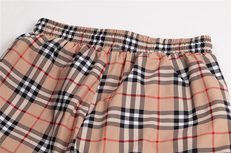 Stripes Brbry Design Shorts 1