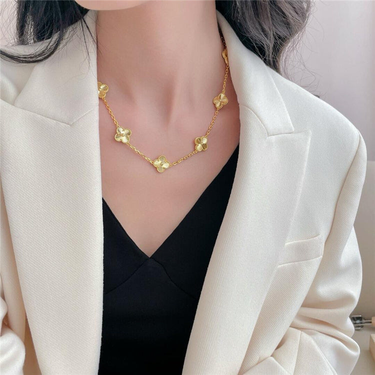Van CF Four Leaf Clover Design Necklace